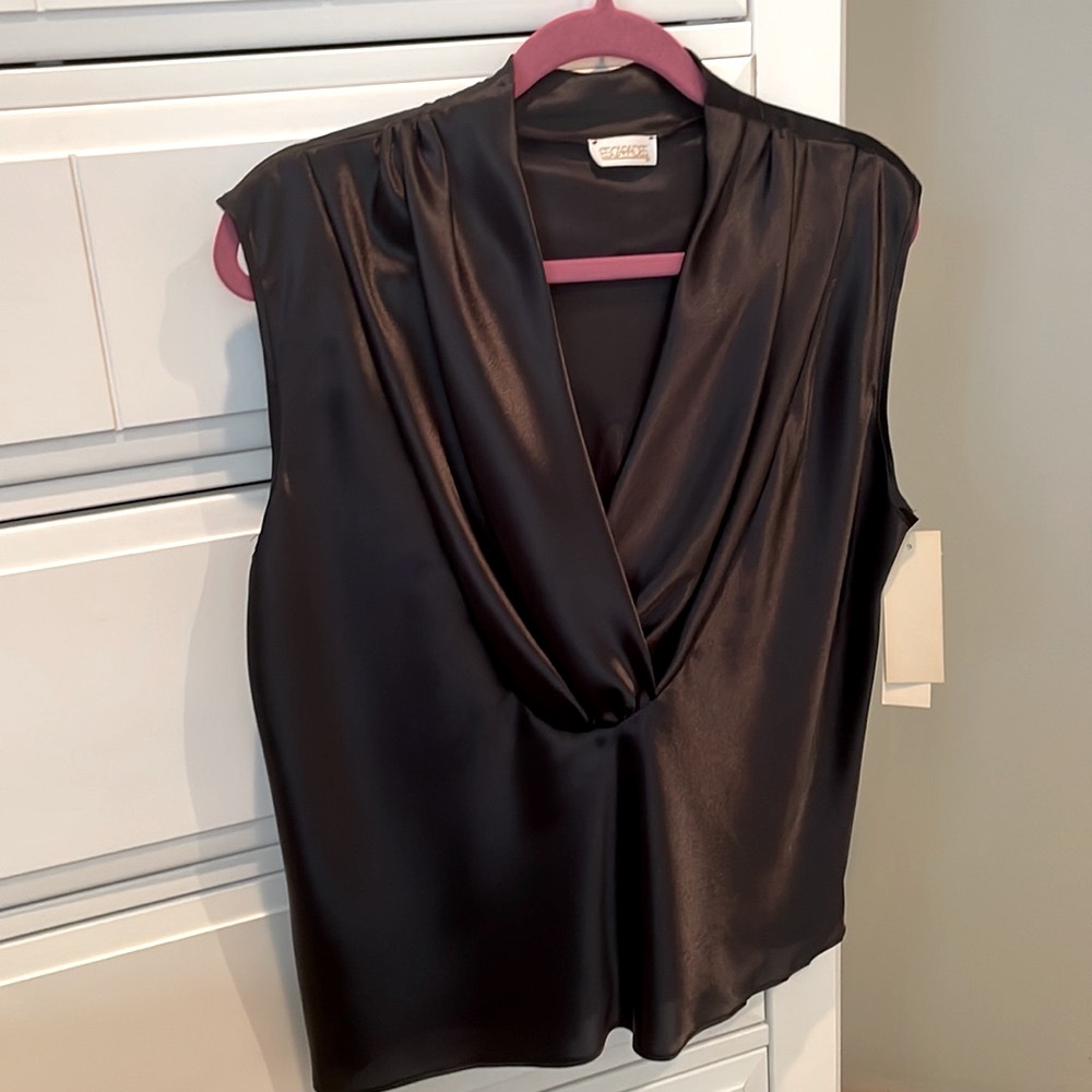 NWT ESCAPADE SILKY CAMISOLE in BLACK. SIZE L - Picture 4 of 4